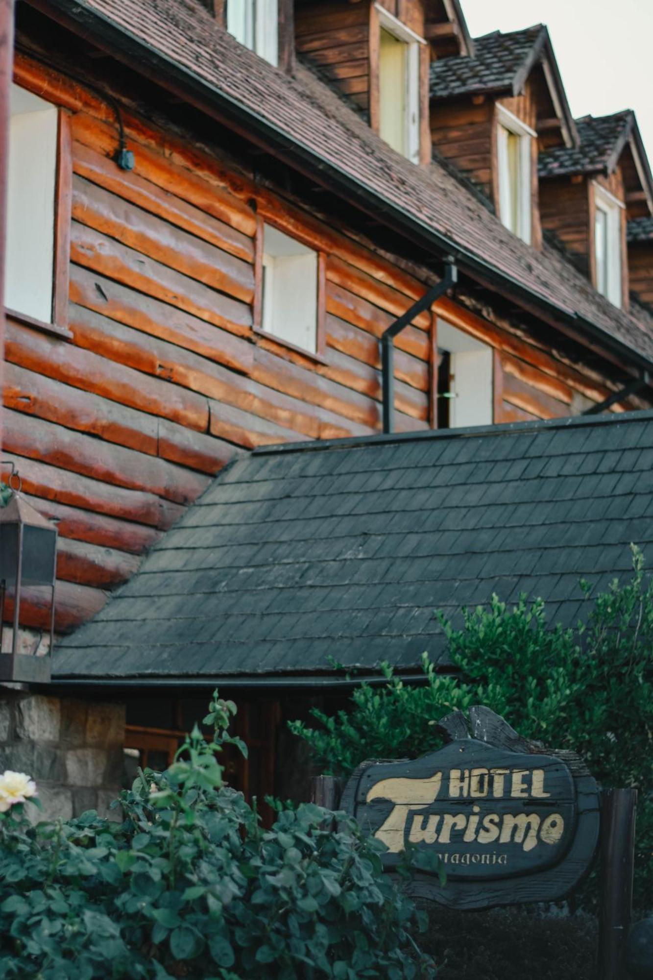 Hotel Turismo San Martín de los Andes Екстериор снимка