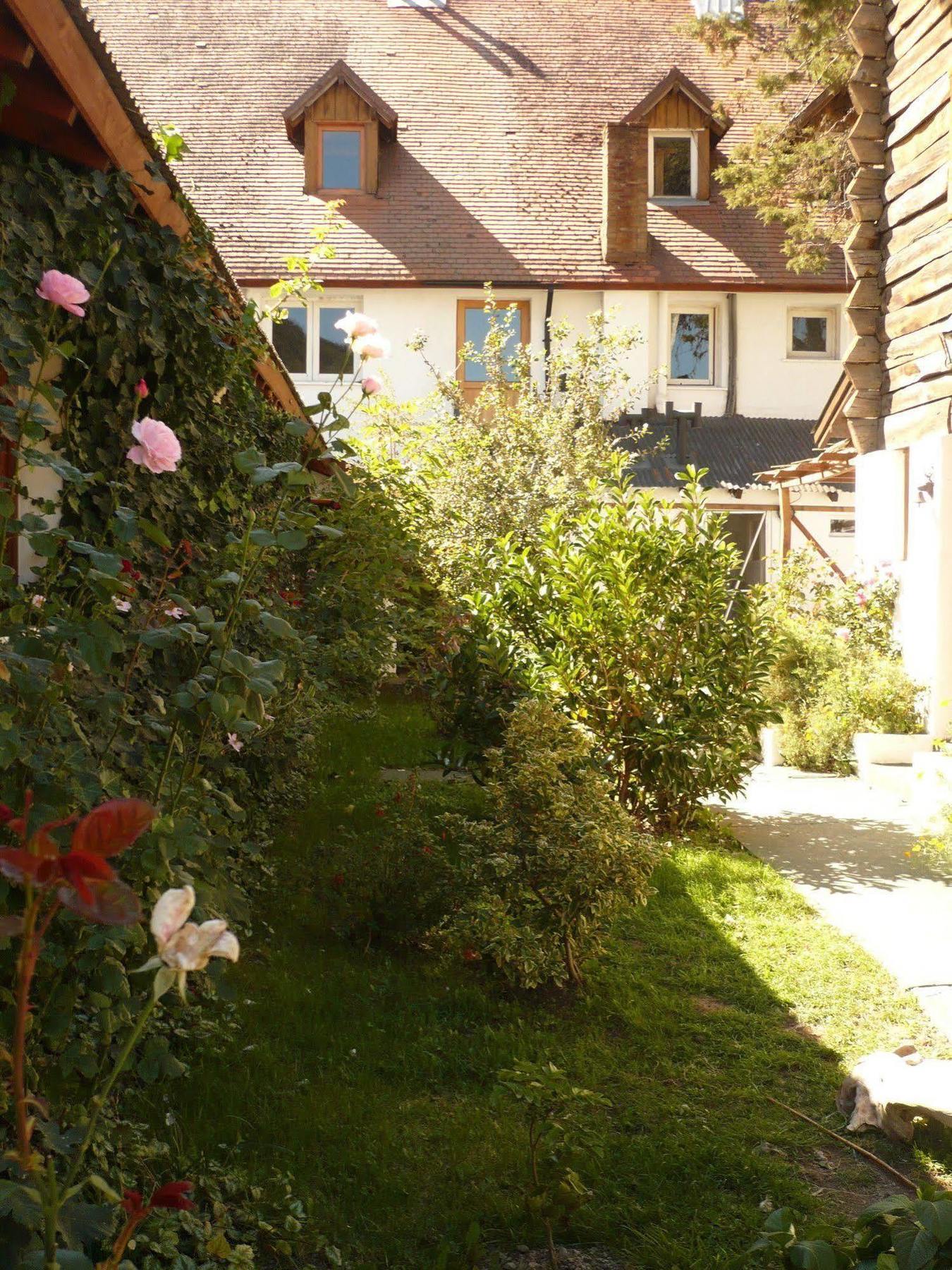 Hotel Turismo San Martín de los Andes Екстериор снимка