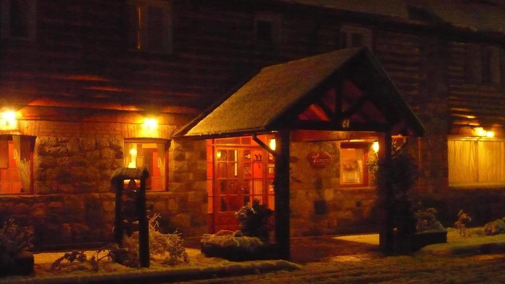 Hotel Turismo San Martín de los Andes Екстериор снимка