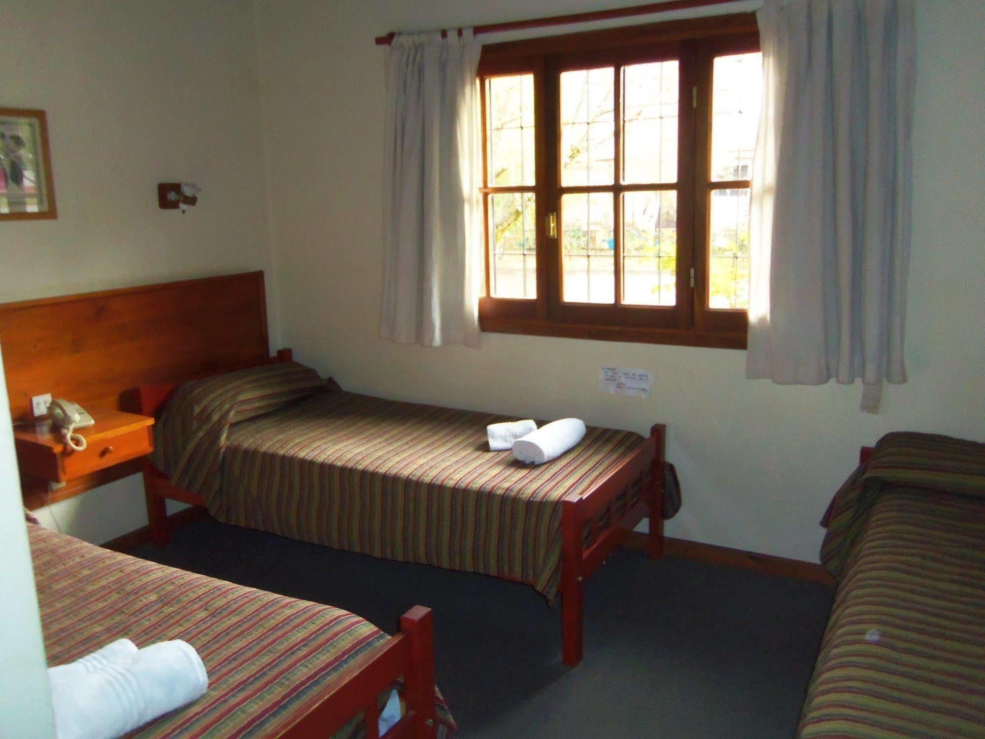 Hotel Turismo San Martín de los Andes Екстериор снимка