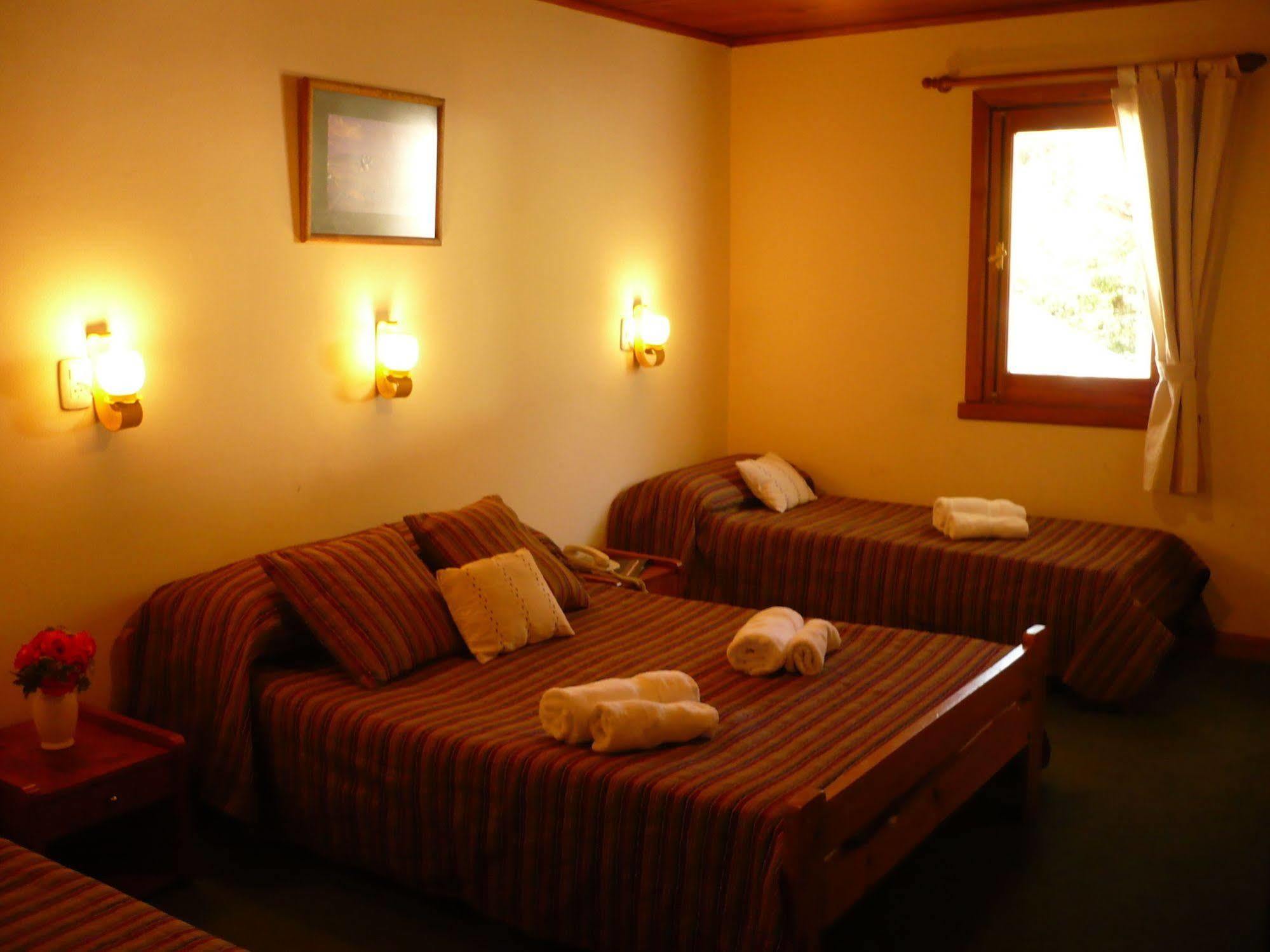 Hotel Turismo San Martín de los Andes Екстериор снимка